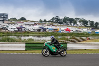 Vintage-motorcycle-club;eventdigitalimages;mallory-park;mallory-park-trackday-photographs;no-limits-trackdays;peter-wileman-photography;trackday-digital-images;trackday-photos;vmcc-festival-1000-bikes-photographs